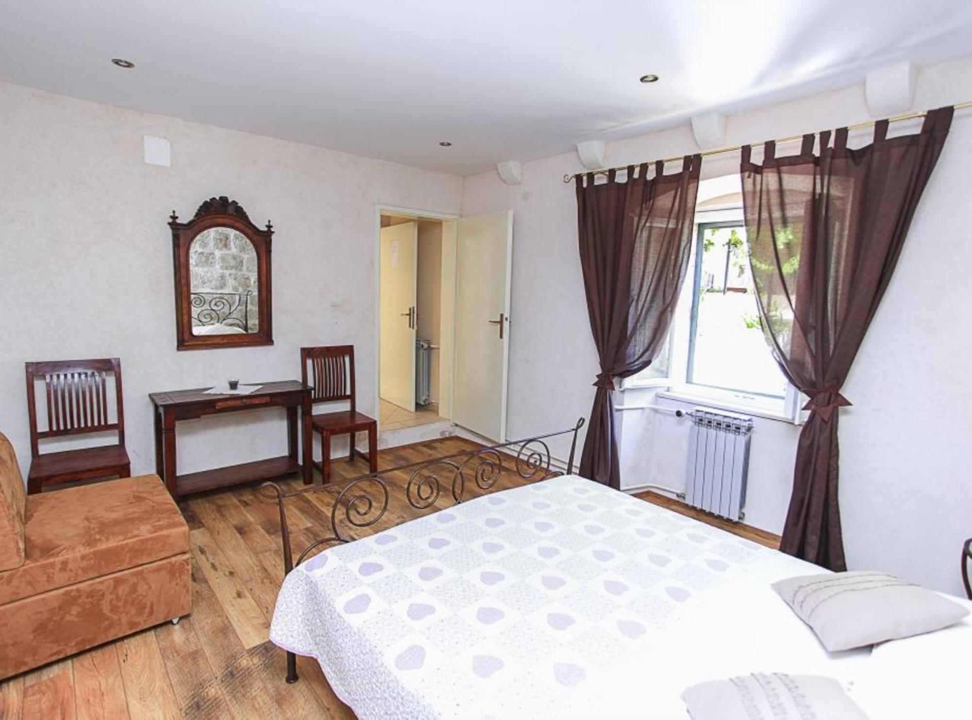 Apartment&Rooms Savonari Orasac Esterno foto